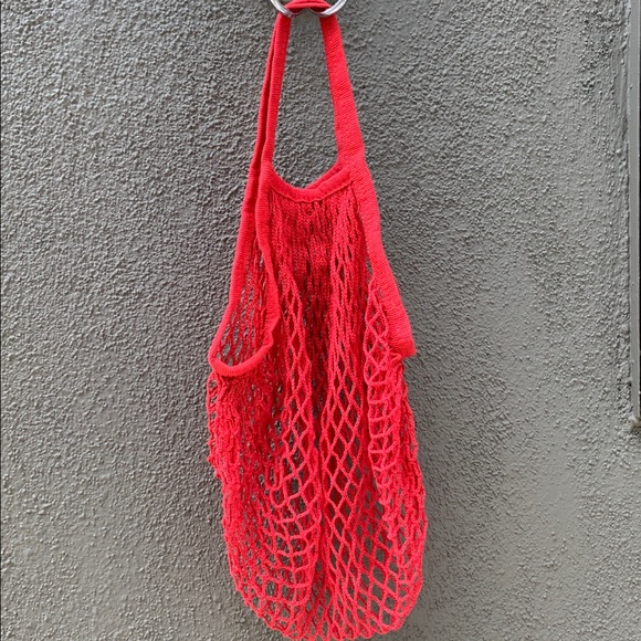 ✨FIRE ENGINE RED STRING NET FRENCH MARKET BAG - Picture 3 of 6
